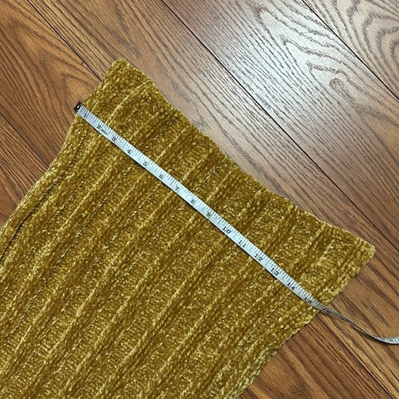 C.C. Woman’s Ultra soft chenille ribbed oblong scarf mustard knit shawl wrap - Picture 9 of 12